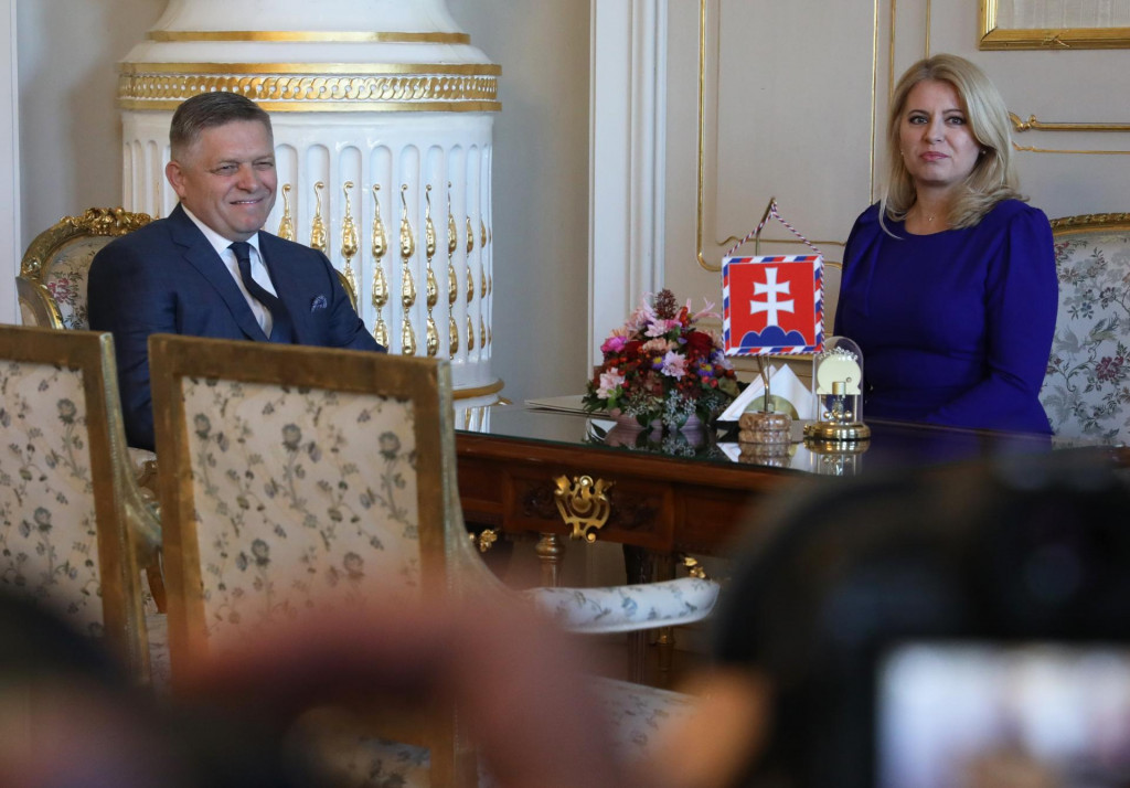 Premiér Robert Fico a prezidentka Zuzana Čaputová.

FOTO: HN/Peter Mayer