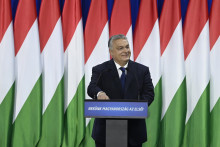 Maďarský premiér Viktor Orbán počas každoročného príhovoru o stave krajiny v Budapešti. FOTO: TASR/AP