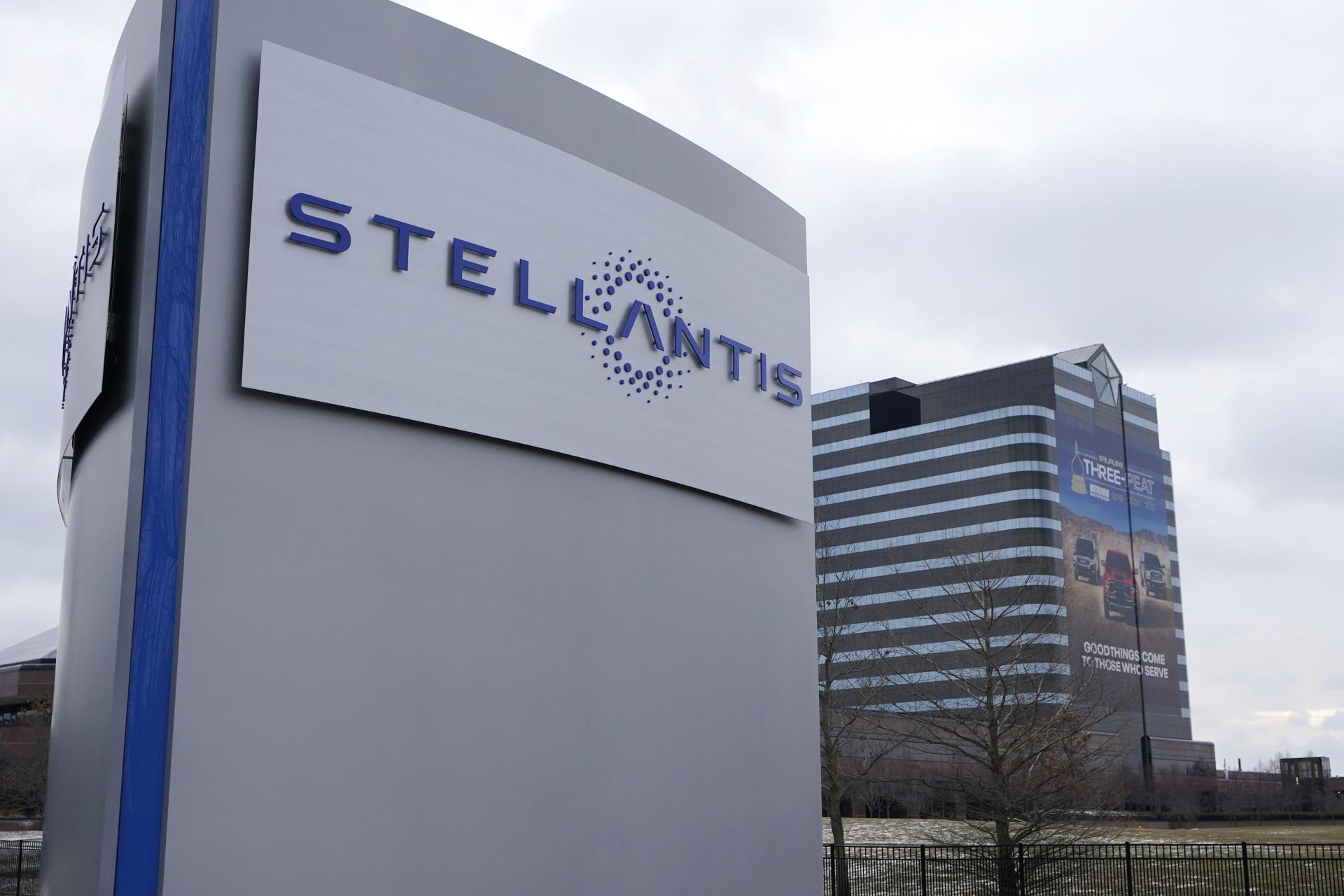 Automobilová skupina Stellantis dodá lízingovej spoločnosti Ayvens až pol milióna áut