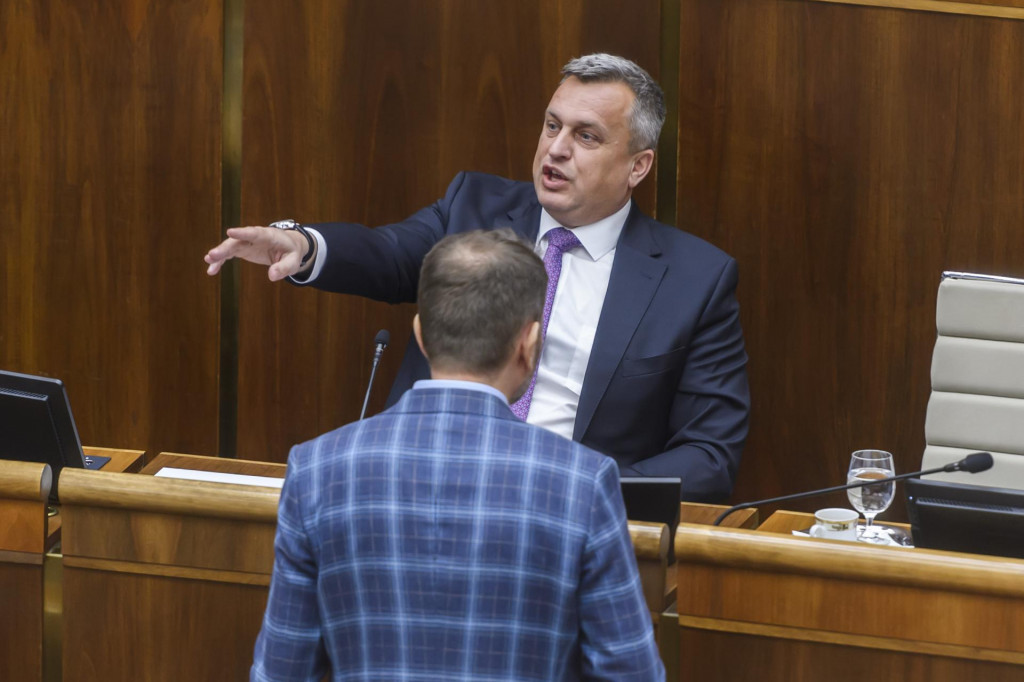 Igor Matovič a Andrej Danko sa dostali v parlamente do roztržky. FOTO: TASR/Jaroslav Novák