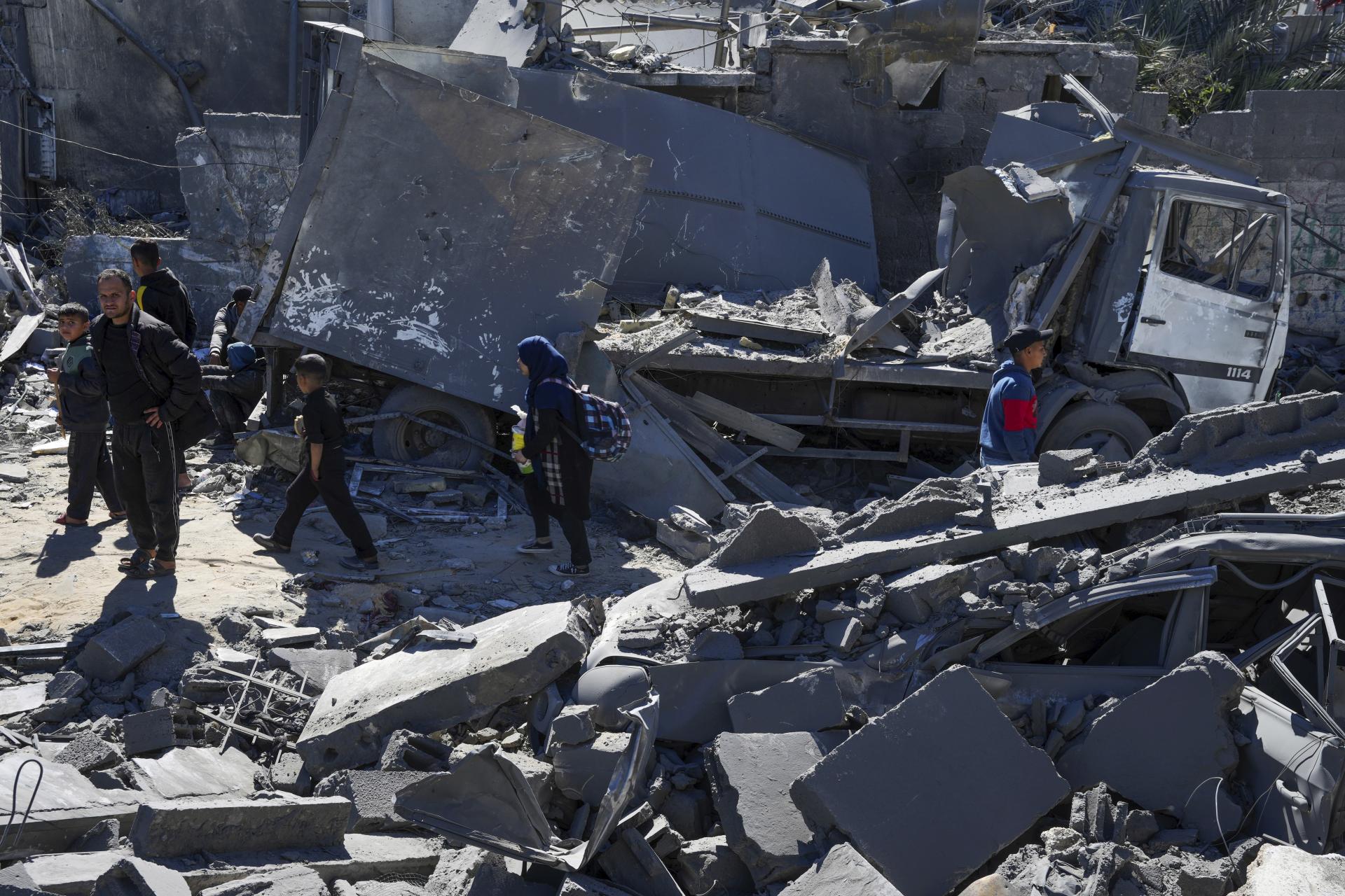 Vojaci zastrelili viac než sto ľudí. Šéf OSN odsudzuje tragický prípad humanitárnej pomoci v Gaze