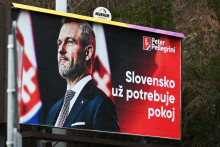 Predvolebný billboard Petra Pellegriniho. FOTO: Profimedia