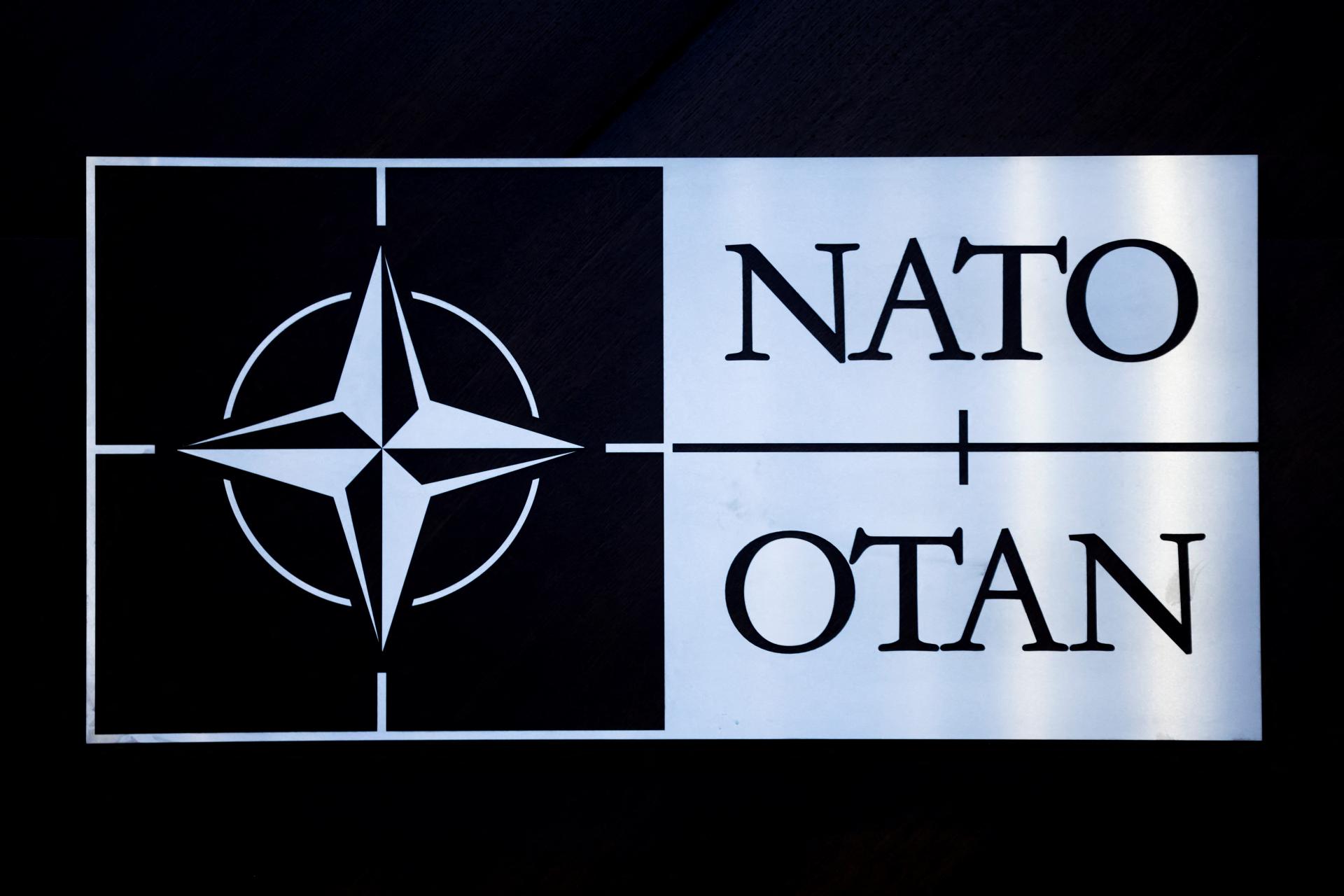 Švédsko sa oficiálne stalo členom NATO