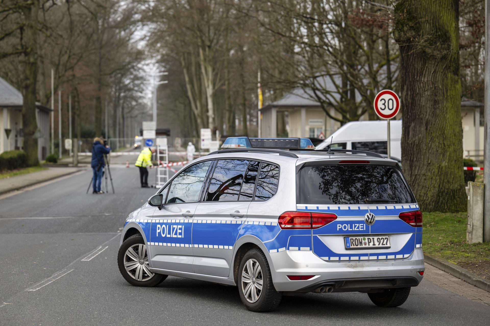 Vodič zrazil ženu s kočíkom. Tragická nehoda v centre Berlína si vyžiadala obeť i zranených vrátane dieťaťa