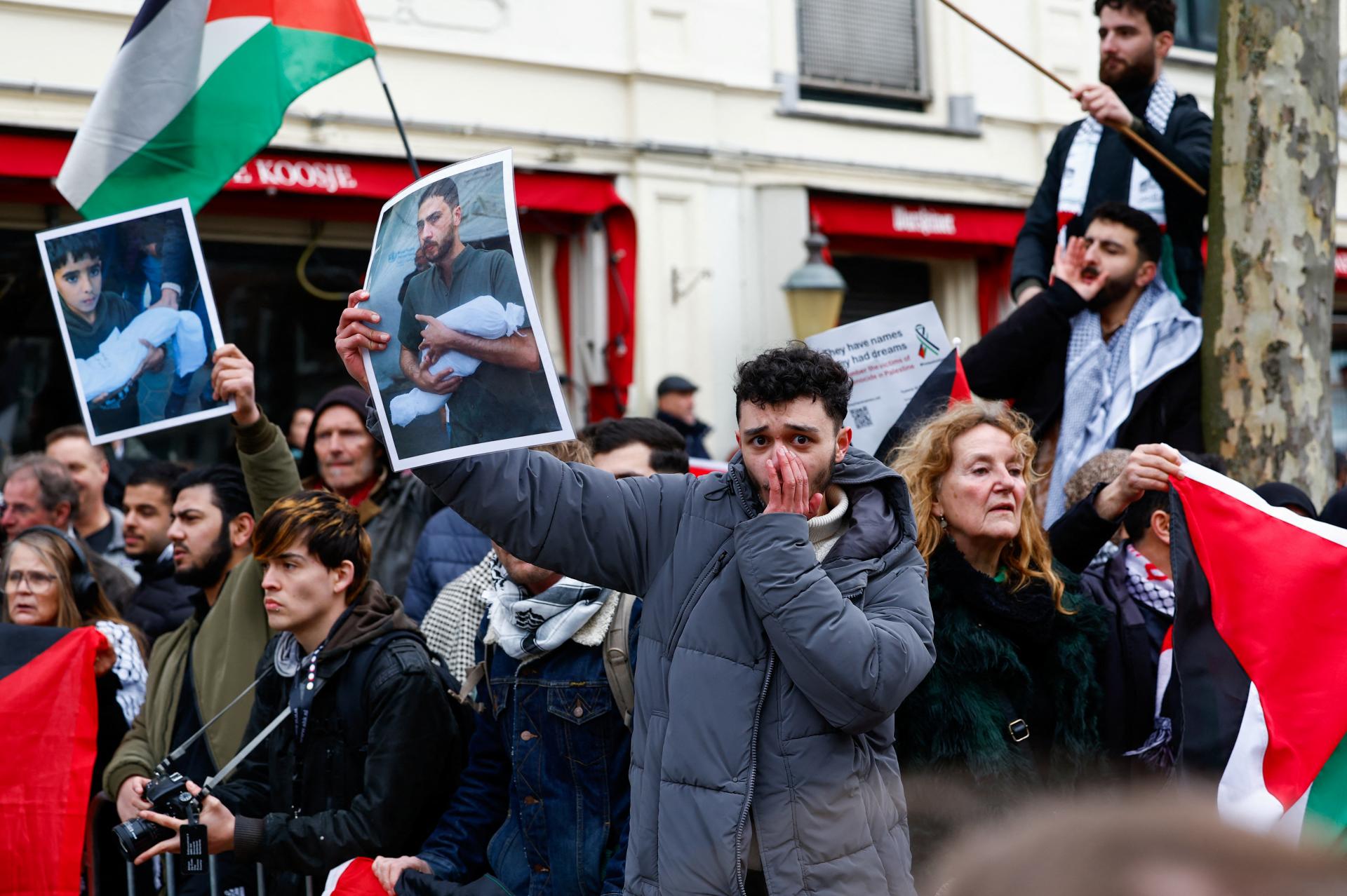 V Amsterdame bolo za protestov proti ofenzíve v Gaze otvorené múzeum holokaustu