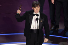 Cillian Murphy získal Oscara za najlepší mužský herecký výkon vo filme Oppenheimer. FOTO: Reuters