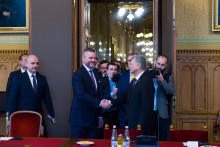 Predseda Národnej rady Peter Pellegrini v rámci pracovnej návštevy Maďarska sa stretol s predsedom maďarského Národného zhromaždenia Lászlóom Kövérom. FOTO TASR/Ladislav Vallach