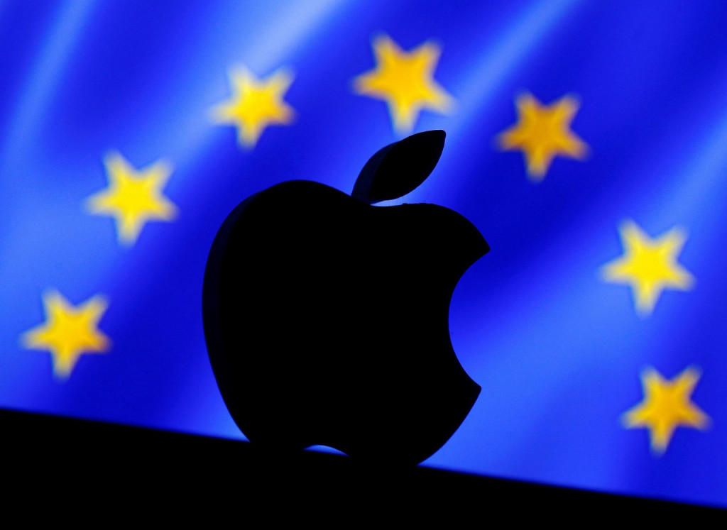 Apple logo

FOTO: REUTERS/Dado Ruvic