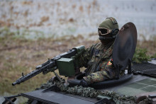 Nemecký vojak sa zúčastňuje NATO Dragon-24, ktoré je súčasťou cvičenia Steadfast Defender 2024. FOOT: Reuters