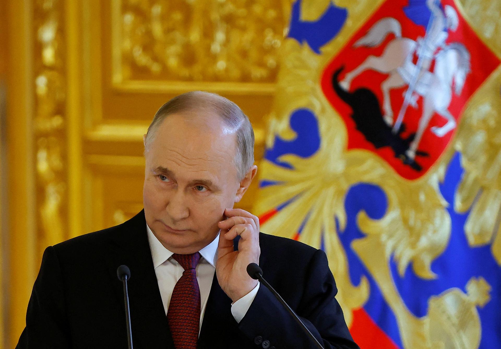 Každý tretí Rus má pochybnosti. Putinovým výsledkom neveria, ukázala anketa