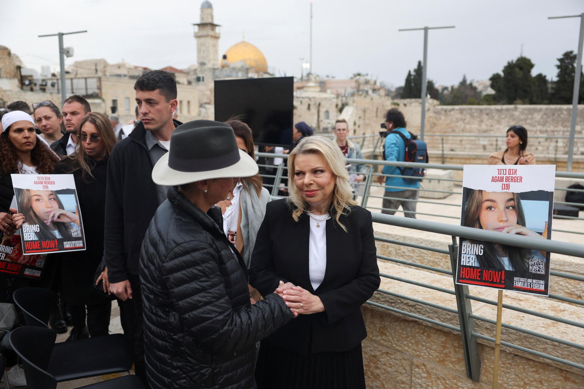 Netanjahuova manželka sa podľa médií sťažovala, že rukojemníci nepoďakovali