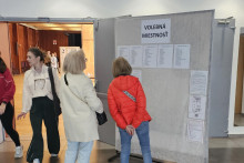 Prezidentské voľby 2024 v bratislavskej mestskej časti Záhorská Bystrica.
FOTO: HN/Autorka