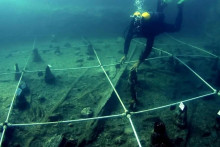 Archeológovia objavili tisícky rokov staré lode v oblasti Stredozemného mora.