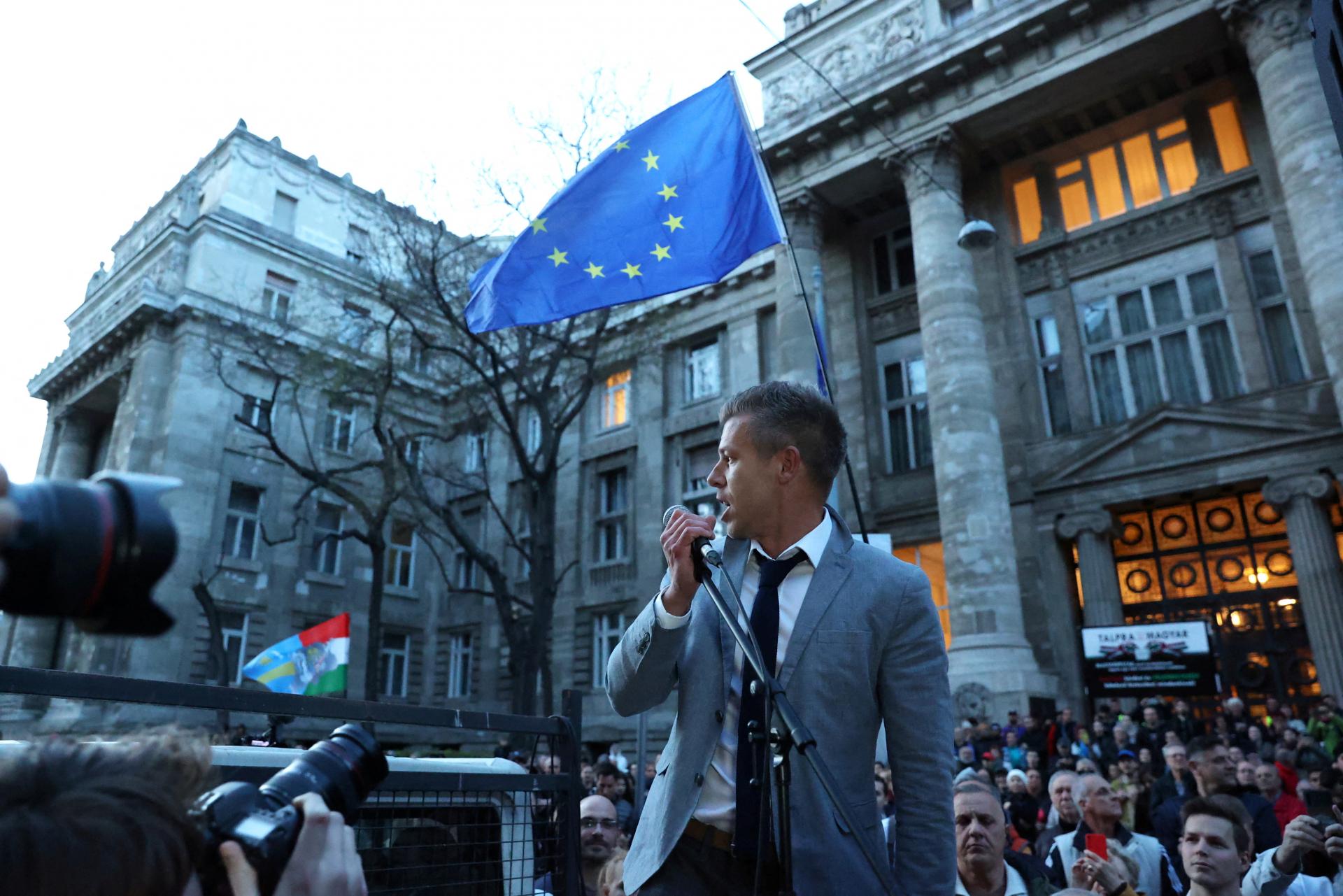 Nový nepriateľ Viktora Orbána? Péter Magyar sa pustil do boja proti režimu s tajnou zvukovou nahrávkou