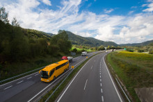 Rýchlostná cesta R1 sa má rozšíriť o trojkilometrový úsek Banská Bystrica – Slovenská Ľupča. FOTO: TASR/Branislav Račko
