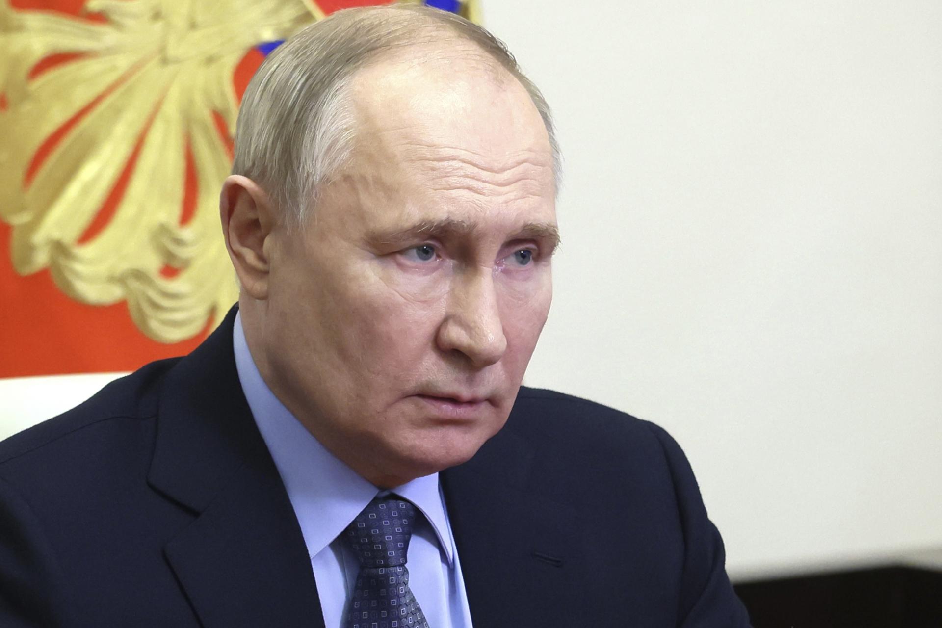 Putin dal pokyn vláde. Chce bohatým Rusom a firmám zvýšiť dane