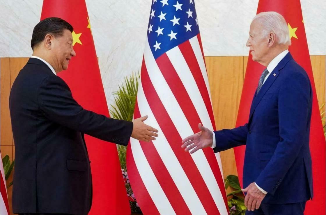 Biden a Si Ťin-pching sa v telefonáte nezhodli v otázkach technológií a Taiwanu