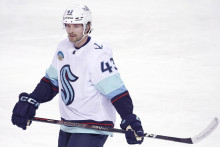 Vo farbách tímu Seattle Kraken odohral Marián Studenič v NHL iba dva duely. FOTO: Profimedia.sk