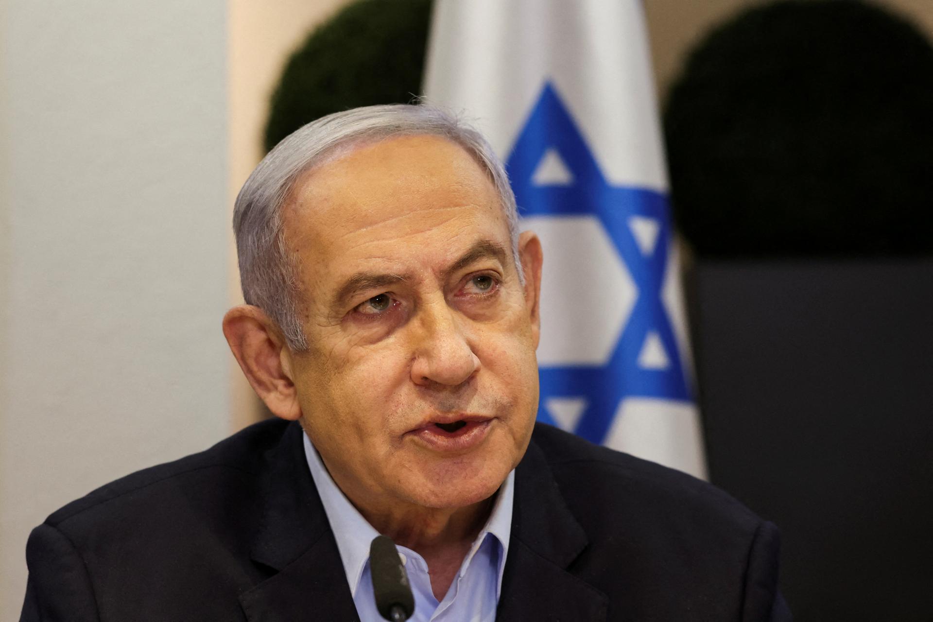 Krajne pravicoví koaliční partneri tlačia na Netanjahua, aby neukončil vojnu v Pásme Gazy