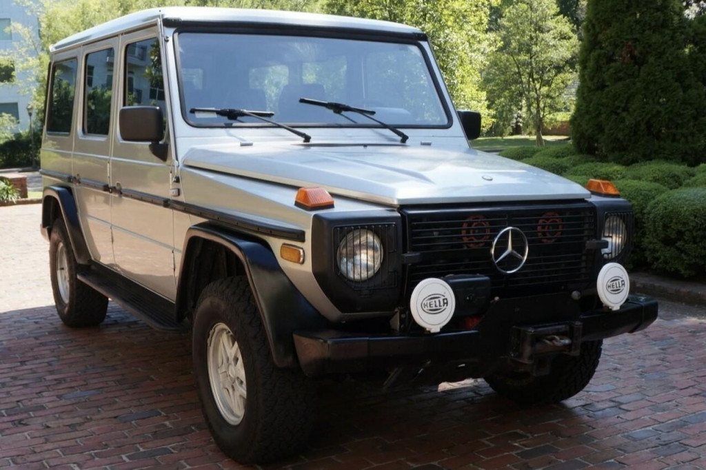 Mercedes-Benz Triedy G W460