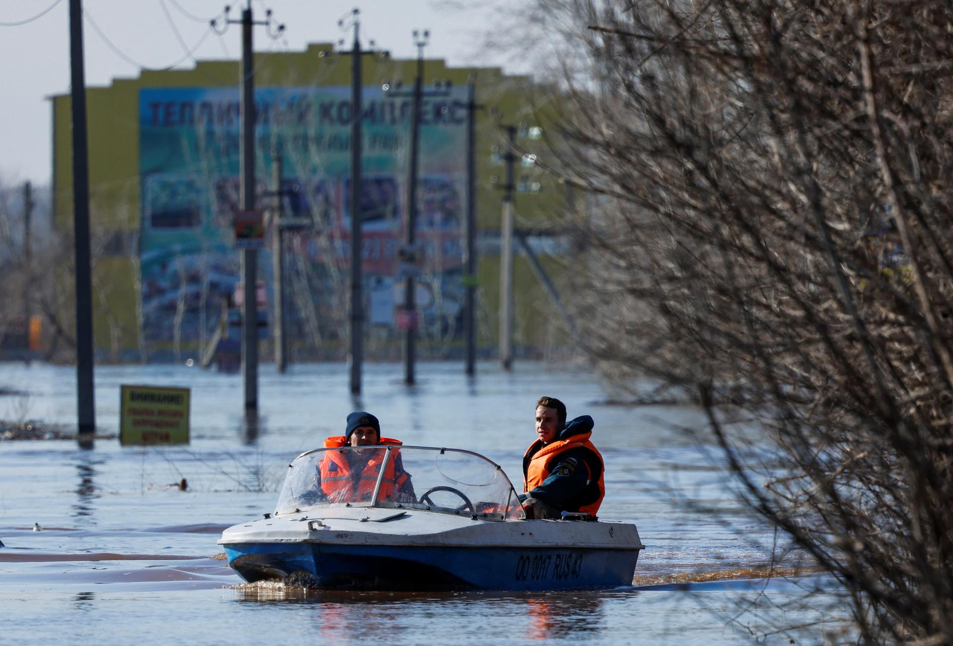 Prudký odmäk zaskočil Rusov aj Kazachov. Povodne vyhnali z domovov stotisíc ľudí, ďalšie ťažké dni ešte prídu