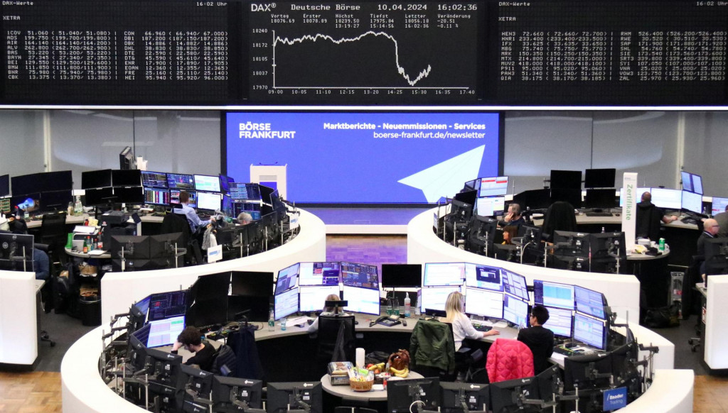 Akciové trhy v minulom roku zaznamenali rast. Ten pokračuje aj v súčasnosti. FOTO: Reuters