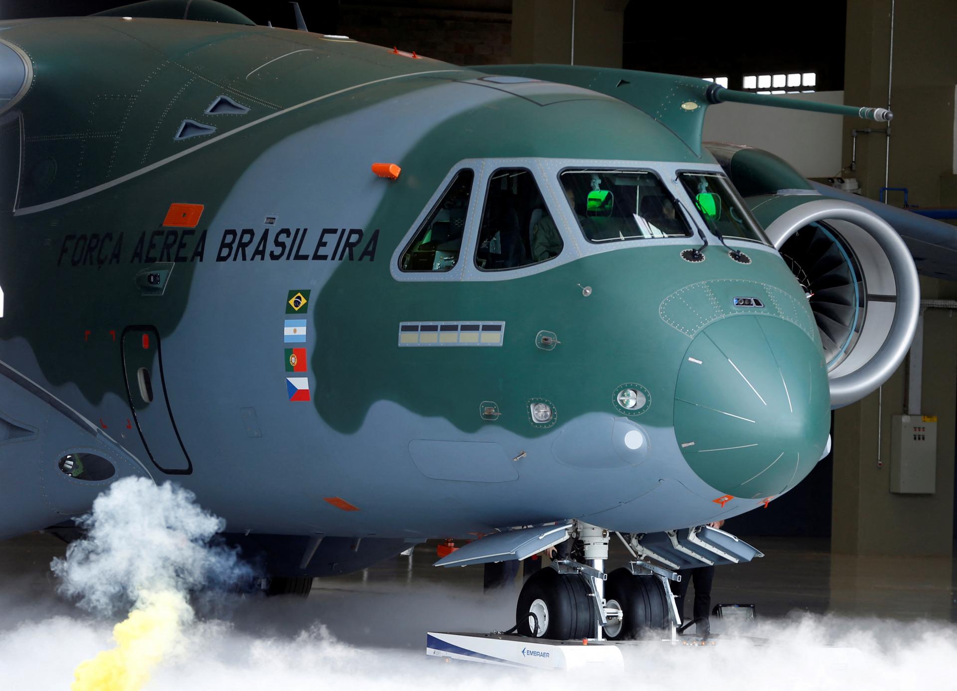 Do Maďarska priletelo prvé vojenské dopravné lietadlo Embraer KC-390 určené ozbrojeným silám