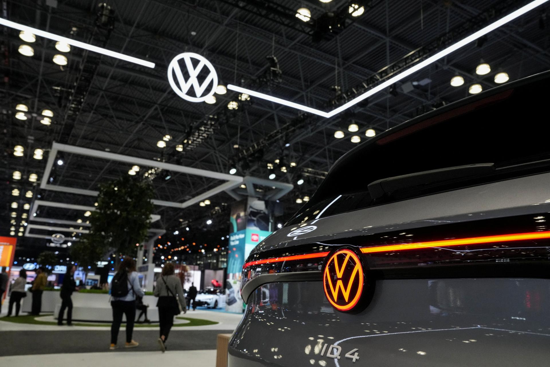 Nemecké automobilky sú proti sankčným clám na dovoz čínskych elektromobilov, obávajú sa negatívnych dopadov