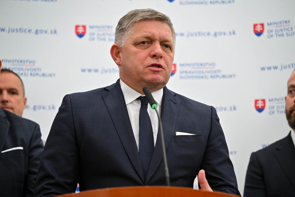 Na sn&iacute;mke predseda vl&aacute;dy SR Robert Fico (SMER-SD) počas tlačovej konferencie Ministerstva spravodlivosti SR na t&eacute;mu Odpočet plnenia programov&eacute;ho vyhl&aacute;senia vl&aacute;dy SR v rezorte spravodlivosti a pl&aacute;ny do nasleduj&uacute;ceho obdobia 4. apr&iacute;la 2024 v Bratislave. FOTO TASR - Pavol Zachar FOTO: Pavol Zachar