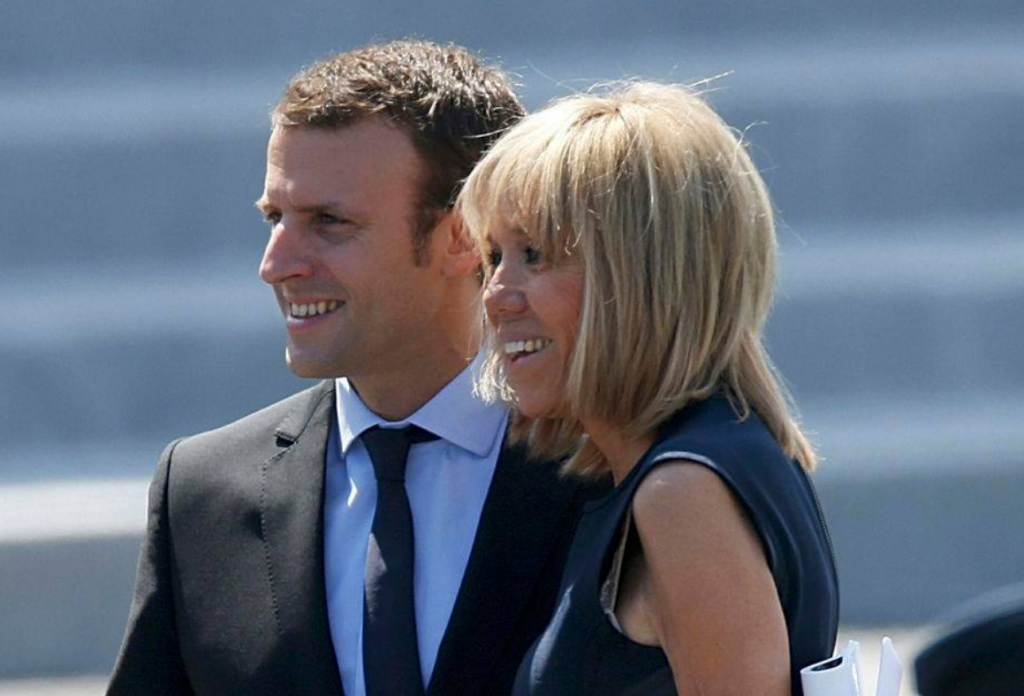 Seriál by mal riešiť lásku medzi najvplyvnejšími manželmi Francúzska - Emmanuel a Brigitte Macron.