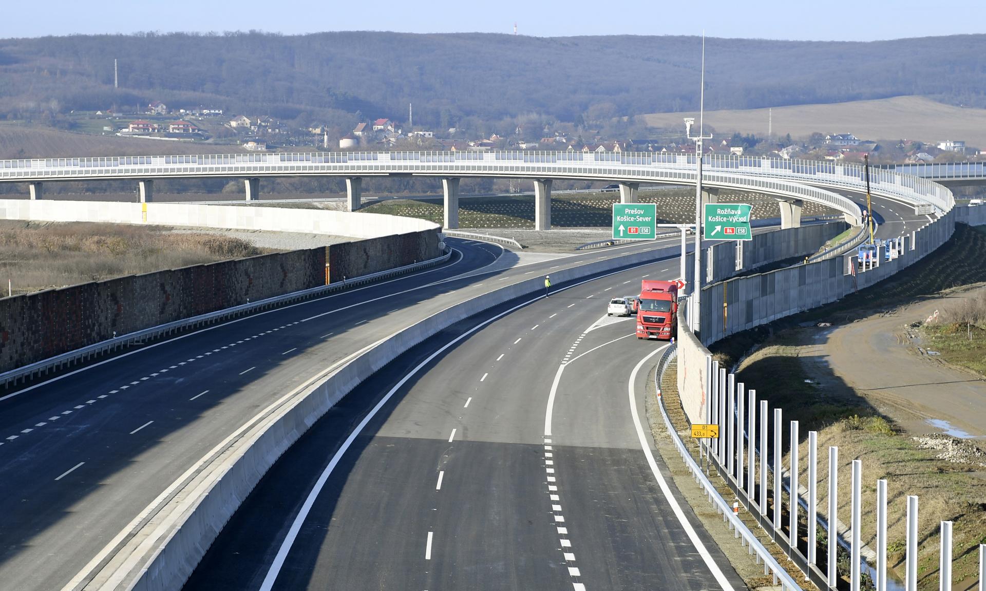 Na úsek diaľnice D1 Budimír - Bidovce nadviaže rýchlostná cesta R2