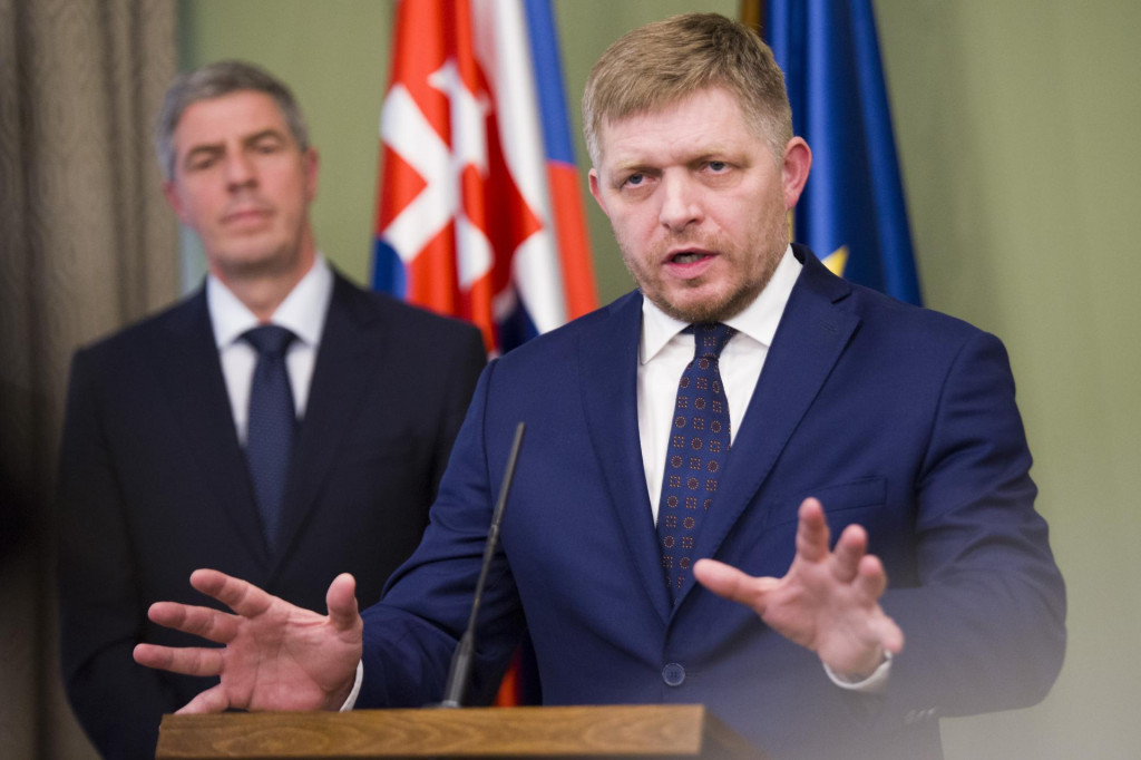 Robert Fico a B&eacute;la Bug&aacute;r (marec 2018). FOTO: TASR/Jakub Kotian