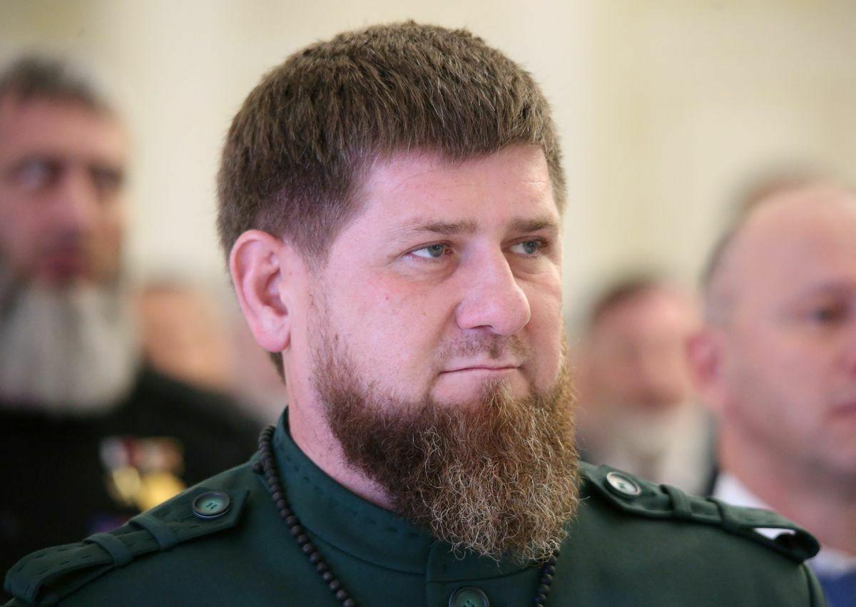 Čečenský vodca Kadyrov je nevyliečiteľne chorý, píše ruský exilový denník
