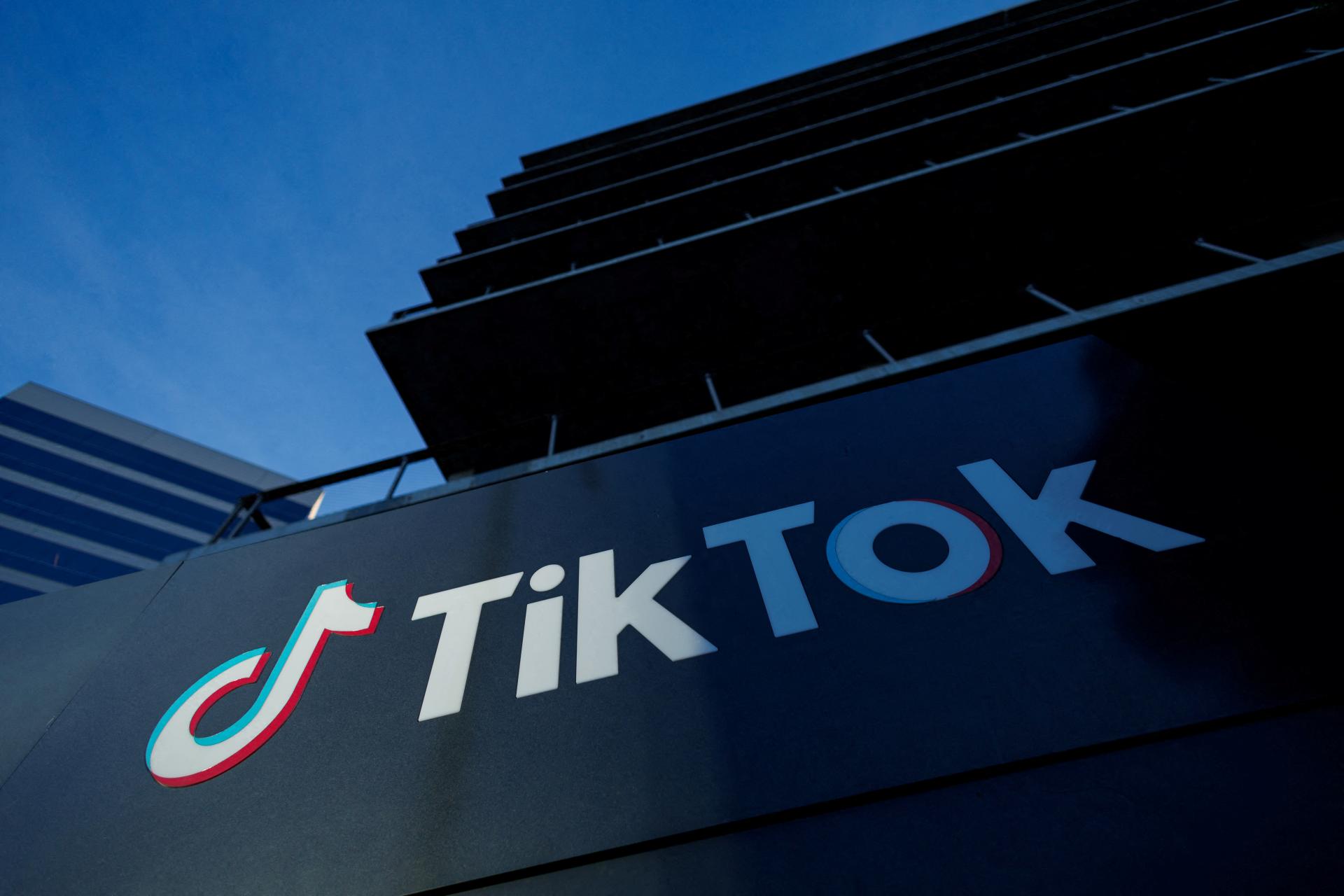 Sieť TikTok predložila Bruselu správu o rizikách spojených s novou aplikáciou. Užívatelia dostávajú úlohy