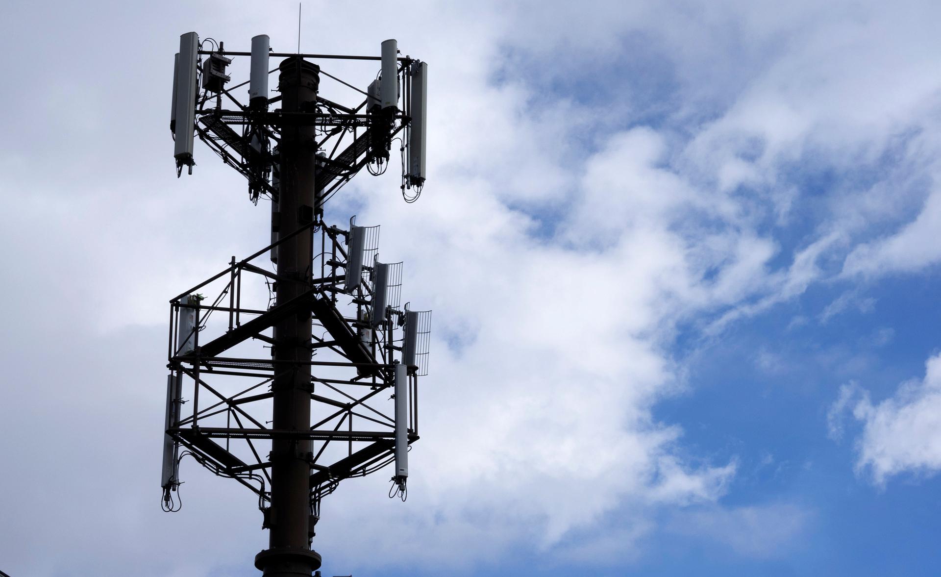 Európska únia schválila pomoc prevádzkovateľovi digitálnej pozemnej televízie Towercom, uvoľní frekvencie