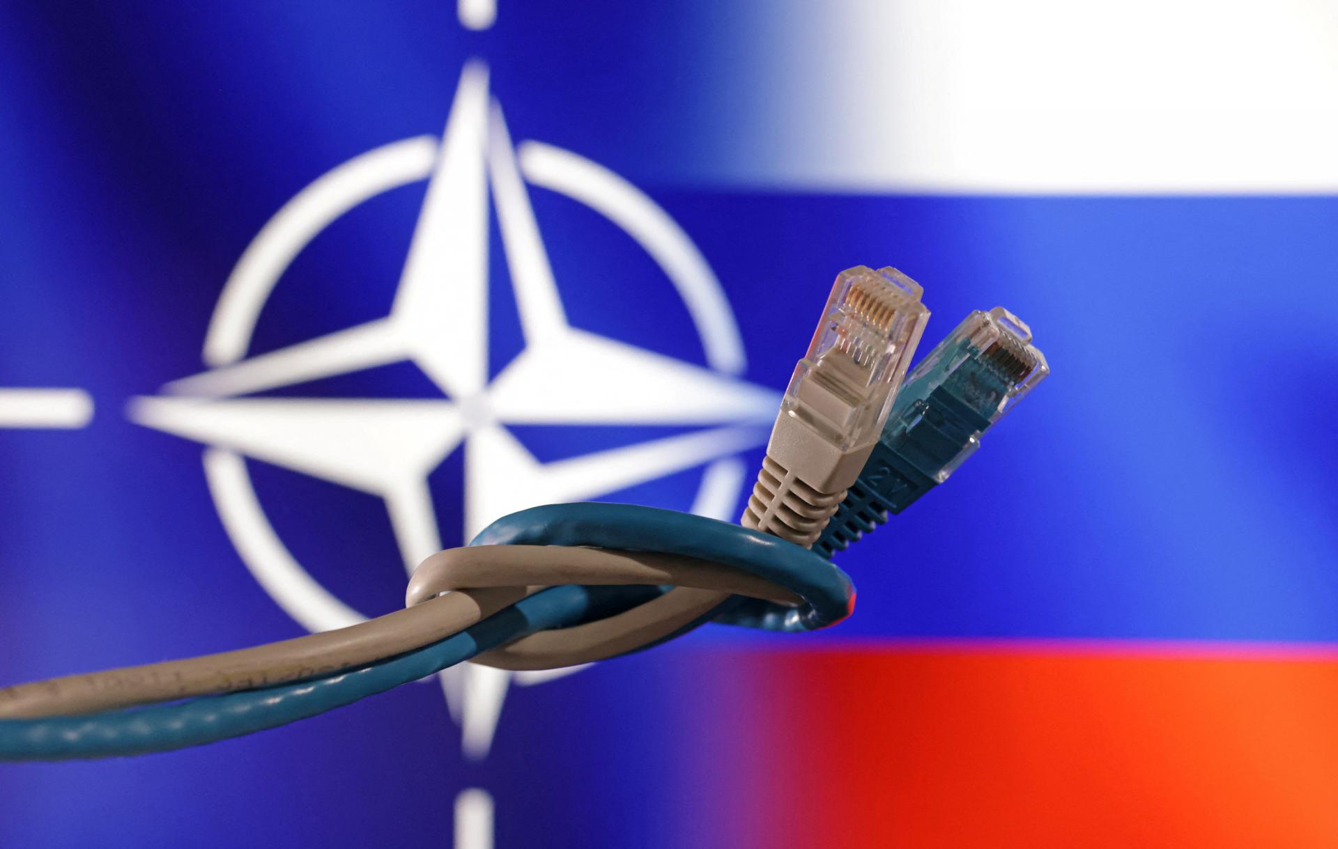 NATO znepokojujú škodlivé aktivity Ruska v Česku a ďalších štátoch