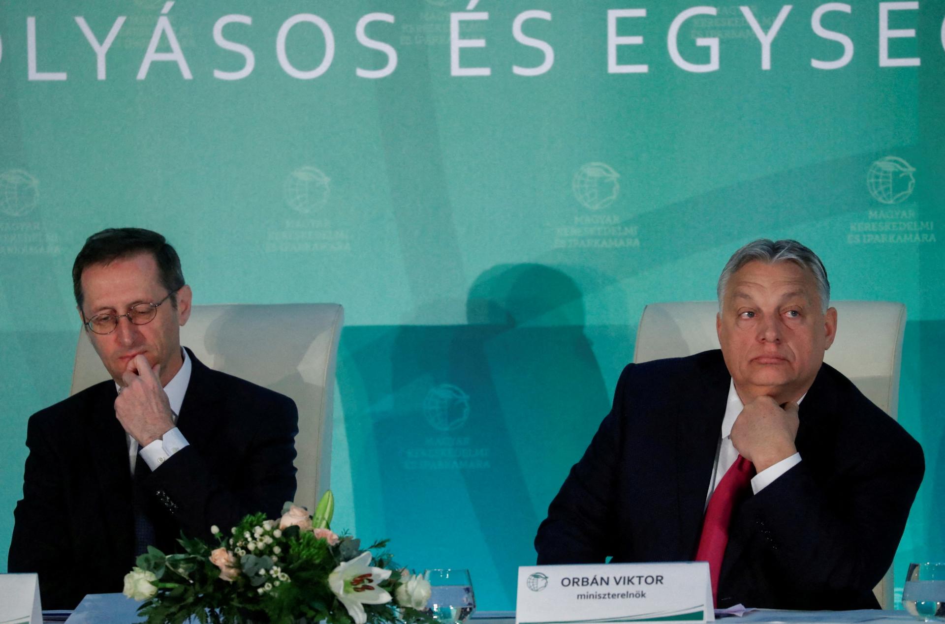 Maďarsko upustilo od izolovanej politiky, otvára sa Východu, tvrdí tamojší šéf rezortu financií