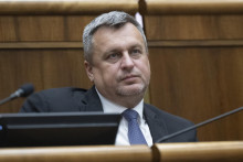 Predseda SNS Andrej Danko sa vyjadril k tomu, ako má vládna koalícia pristupovať k živnostníkom.  FOTO: TASR/Martin Baumann