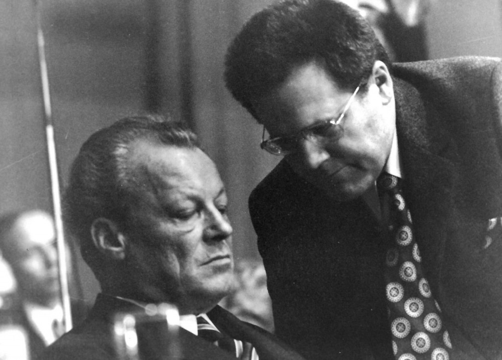 Willy Brandt a Günter Guillaume na straníckej konferencii v rokoch 1970 až 1974 v Düsseldorfe. FOTO: Wikimedia