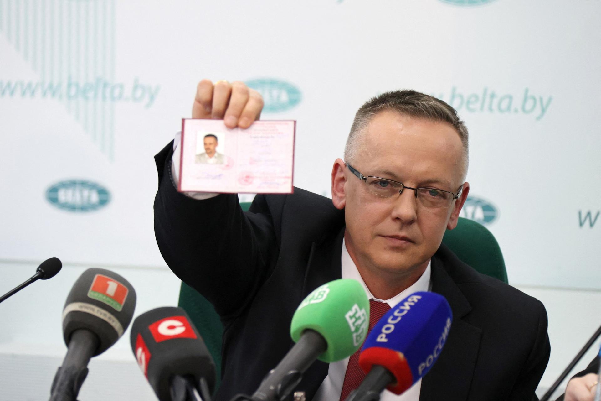Bielorusko udelí azyl poľskému sudcovi Szmydtovi. Lukašenko ho označil za 
