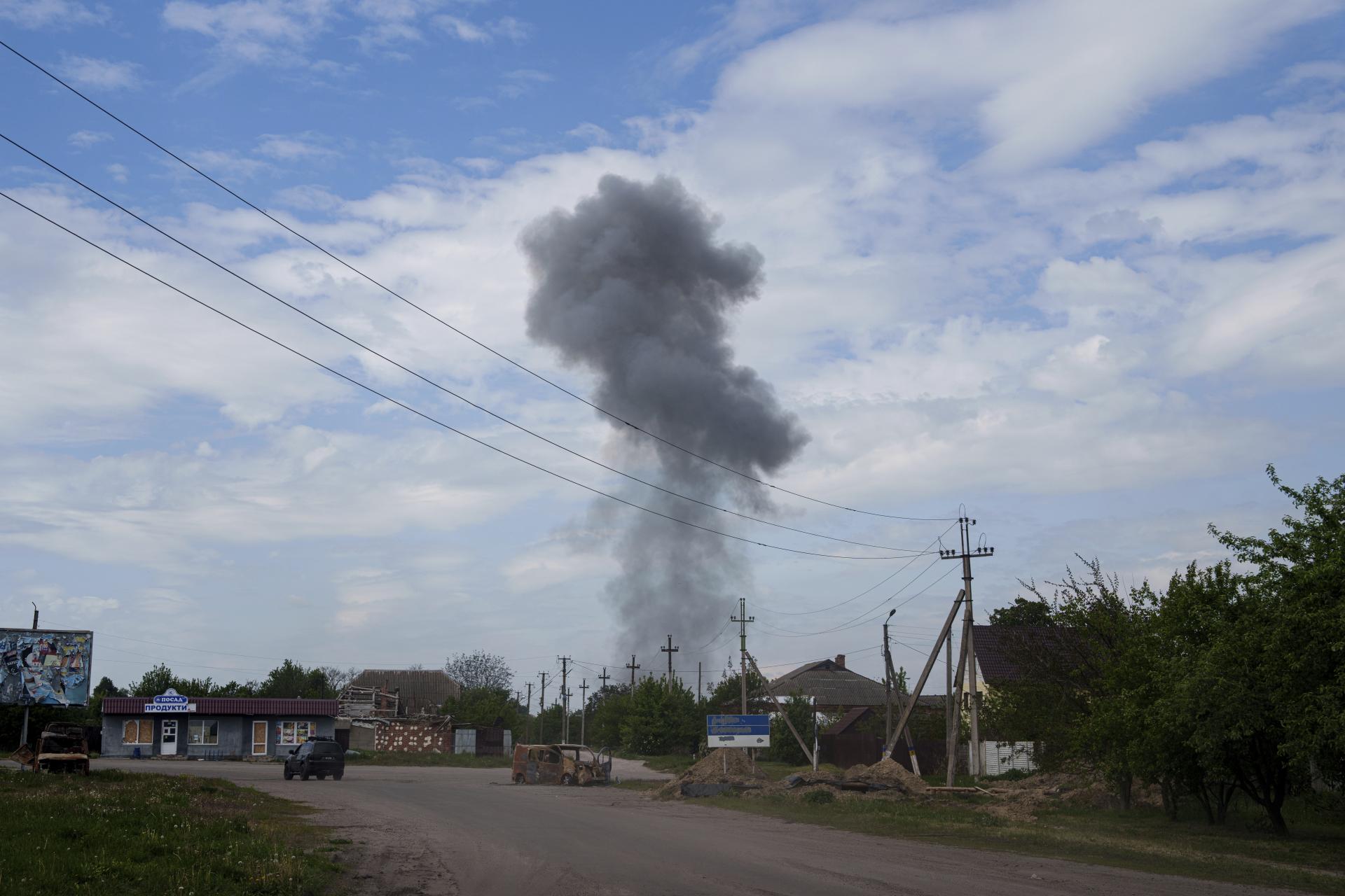 Sever Charkovskej oblasti je takmer nepretržite pod paľbou, uviedol miestny gubernátor
