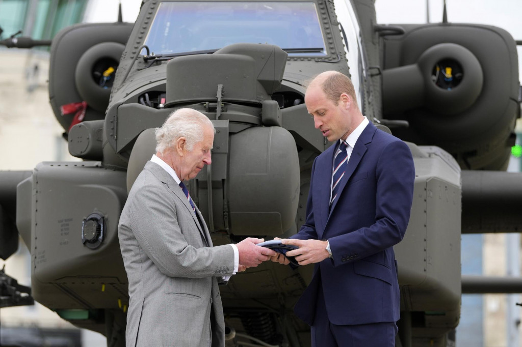 Britský princ William preberá vysokú vojenskú funkciu, ktorú mu odovzdal jeho otec, kráľ Karol III. FOTO TASR/AP