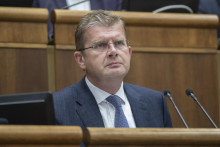 Podpredseda parlamentu poverený jeho riadením Peter Žiga. FOTO: TASR/Martin Baumann