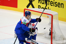 Zľava slovenský hokejista Miloš Kelemen. FOTO: TASR