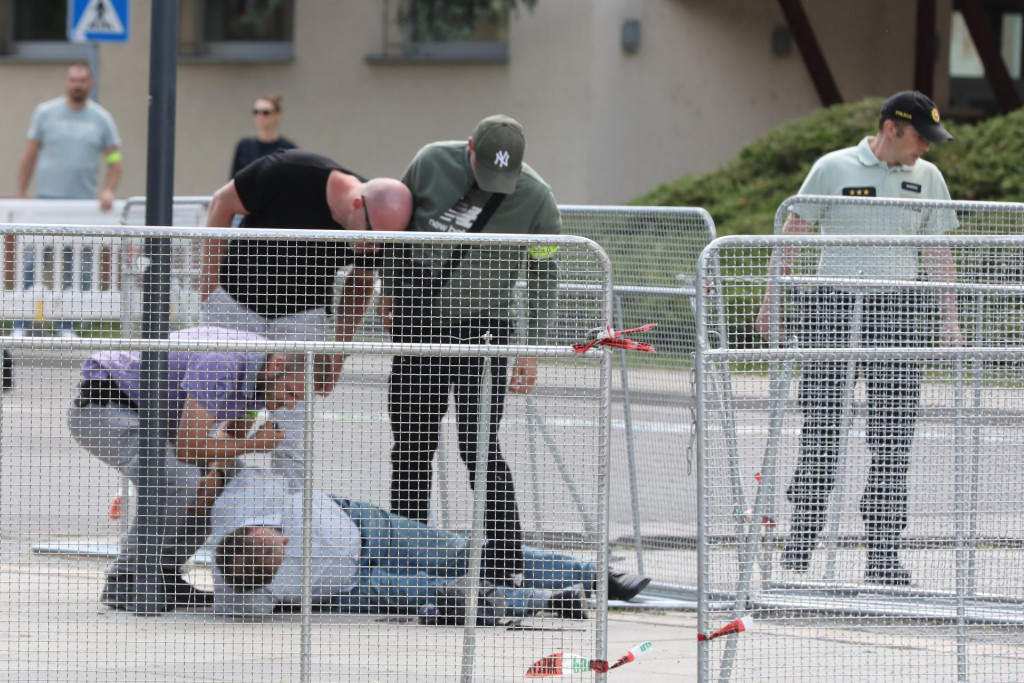 Atent&aacute;t na Roberta Fica. FOTO: HN/Peter Mayer