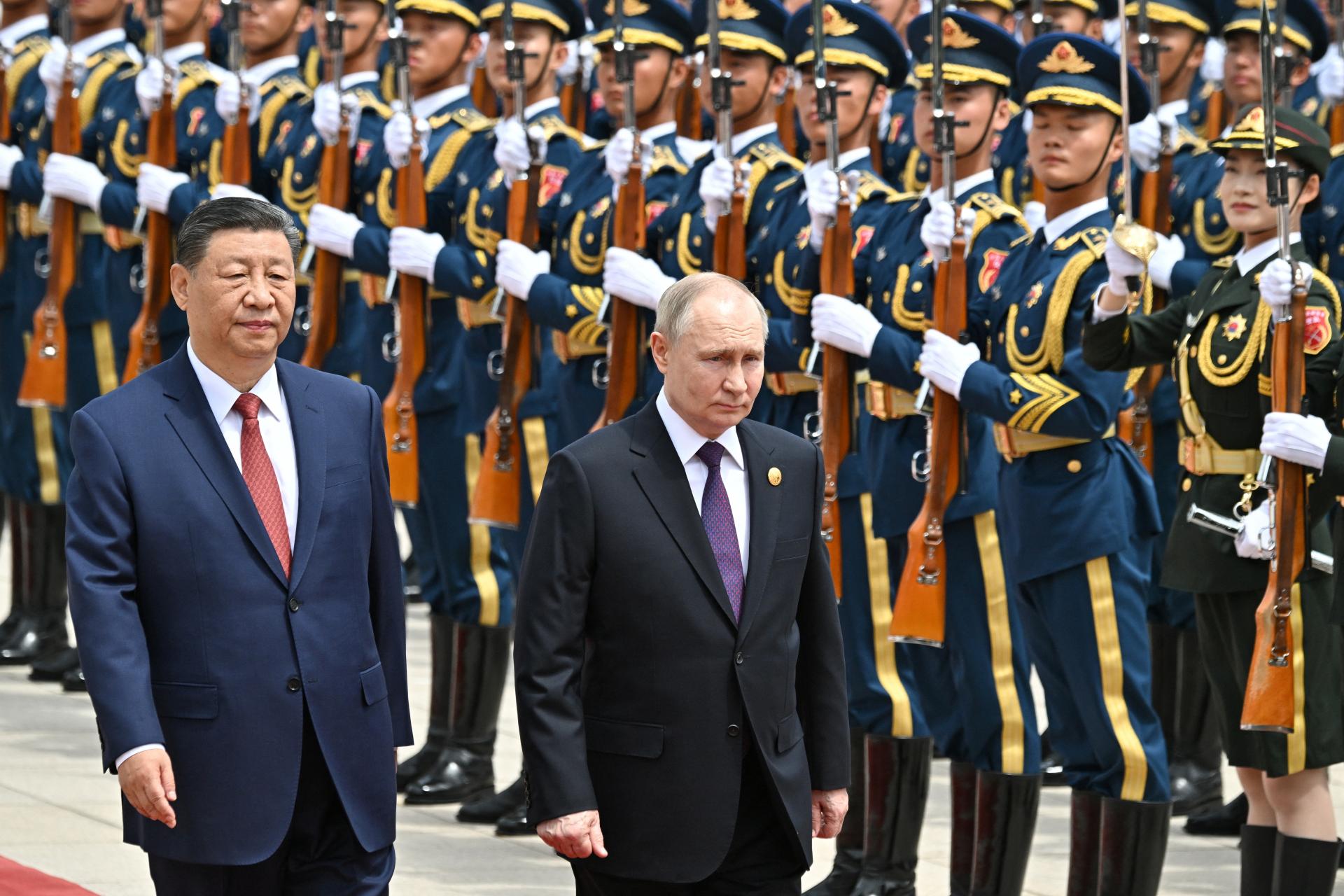 Riešenie vojny na Ukrajine by malo byť politické, zhodli sa Si Ťin-pching a Putin