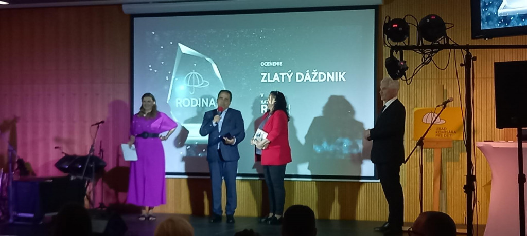 Alojz Juck s manželkou získali ocenenie Zlatý dáždnik.

FOTO: HN/Pavol Krasko