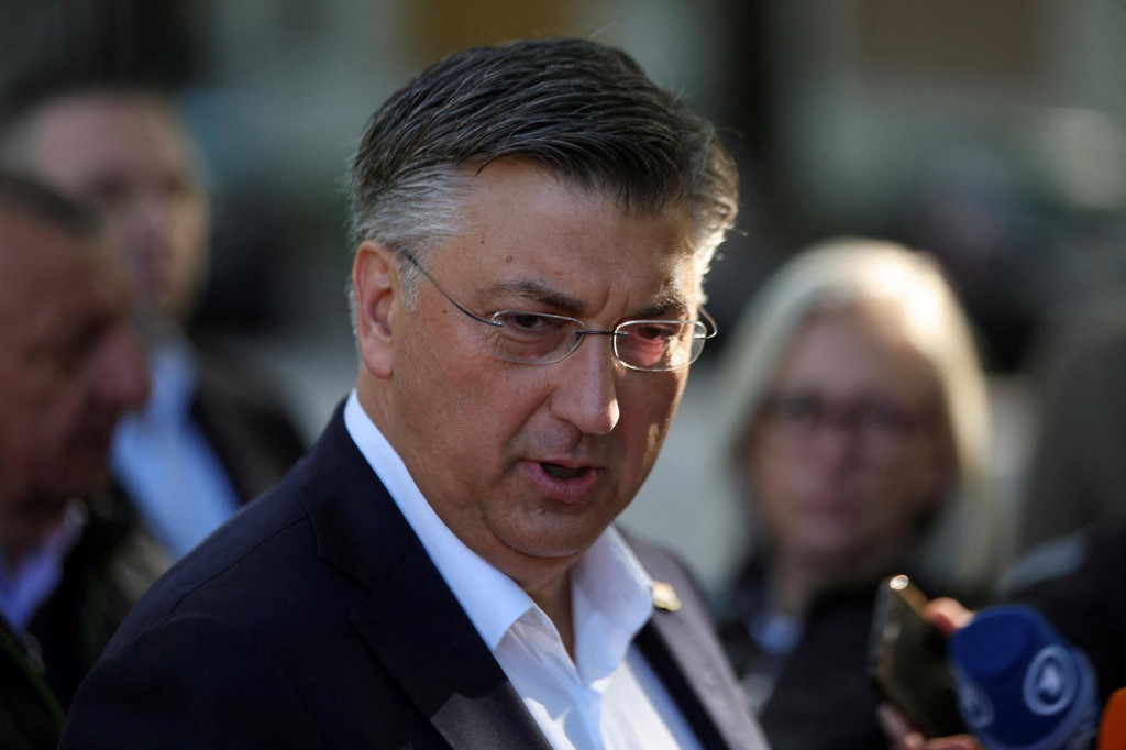 Chorvátsky premiér Andrej Plenkovič speaks to the media on the day of the parliamentary election, in Zagreb, Croatia, April 17, 2024. REUTERS/Marko Djurica/File Photo FOTO: Marko Djurica