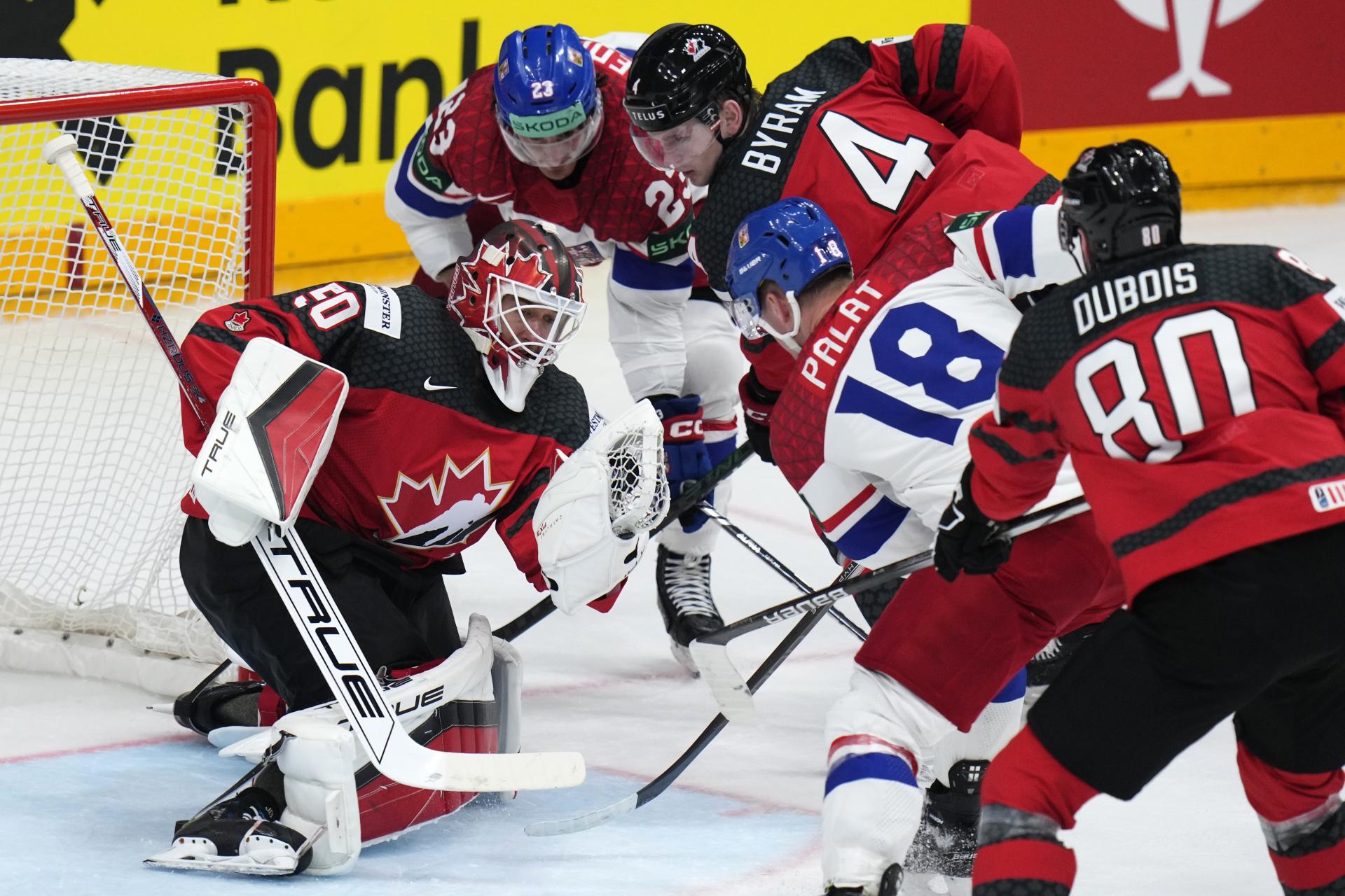MS v hokeji: Českí hokejisti prehrali s Kanadou po predĺžení 3:4