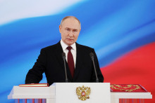 Ruský prezident Vladimir Putin robí všetko pre to, aby súdne spory štátnych spoločností prebiehali v jurisdikcii Ruska, nie medzinárodnej arbitráže. FOTO: REUTERS
